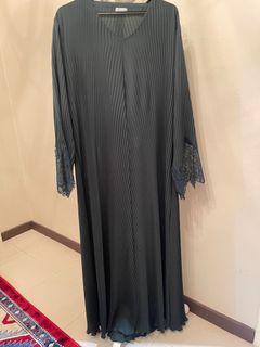 (Category: ) located in . Submitted by dodozzz (Listing ID 1359078745, Image 1). Description: .