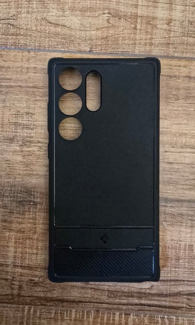 Samsung Galaxy S24 Ultra Spigen Rugged Armor (Category: Cases & Sleeves) located in Manila. Submitted by chrome59 (Listing ID 1358940174, Image 2). Description: As long as its posted, its available Selling Samsung Galaxy S24 Ultra Spigen Rugged Armor Original, used in good condition, with box RFS: too many cases MOP: GCash Maya SeaBank Meetups at Robinsons Manila, DLSU Manila, Green Mall Shipping c/o buyer..