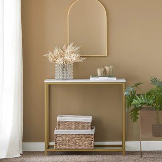 (Category: ) located in . Submitted by _luxehomeliving_ (Listing ID 1358987609, Image 1). Description: .
