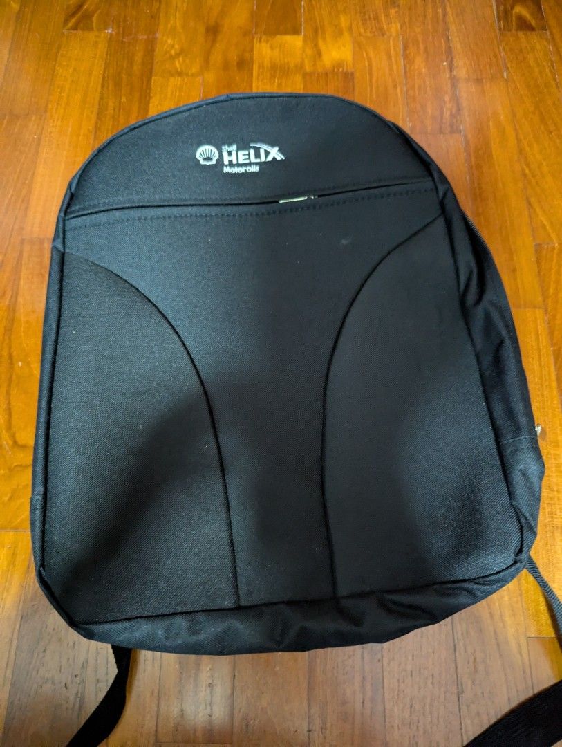 Shell bagpack (Category: Backpacks) located in Singapore. Submitted by blackiee__ (Listing ID 1358991543, Image 1). Description: brand new.