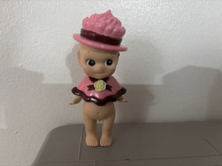 (Category: ) located in . Submitted by sebianna (Listing ID 1359097946, Image 1). Description: .