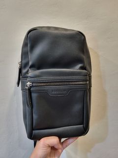 (Kategori: ) berada di . Dikirim oleh hawi_niko (ID iklan 1358958208, Gambar 1). Deskripsi: .