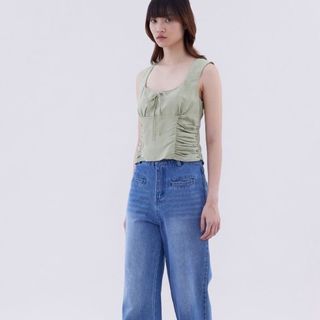 (Category: ) located in . Submitted by linzcloset (Listing ID 1359100865, Image 1). Description: .