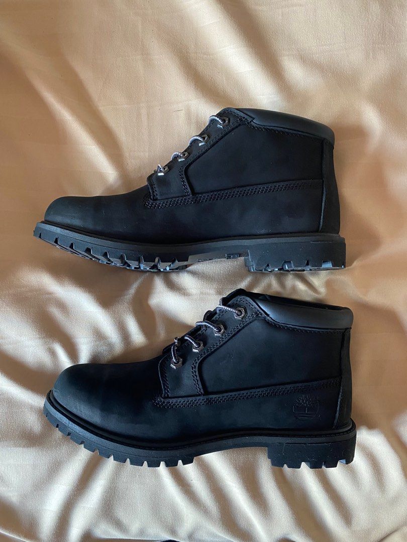 Timberland Nellie Chukka Shoes (Category: Boots) located in Quezon City. Submitted by skyy10 (Listing ID 1358991269, Image 3). Description: TIMBERLAND NELLIE CHUKKA SHOES WOMENS US 9 NEW (NEVER BEEN USED) COLOR BLACK This is a steal. Original price is 9,299.