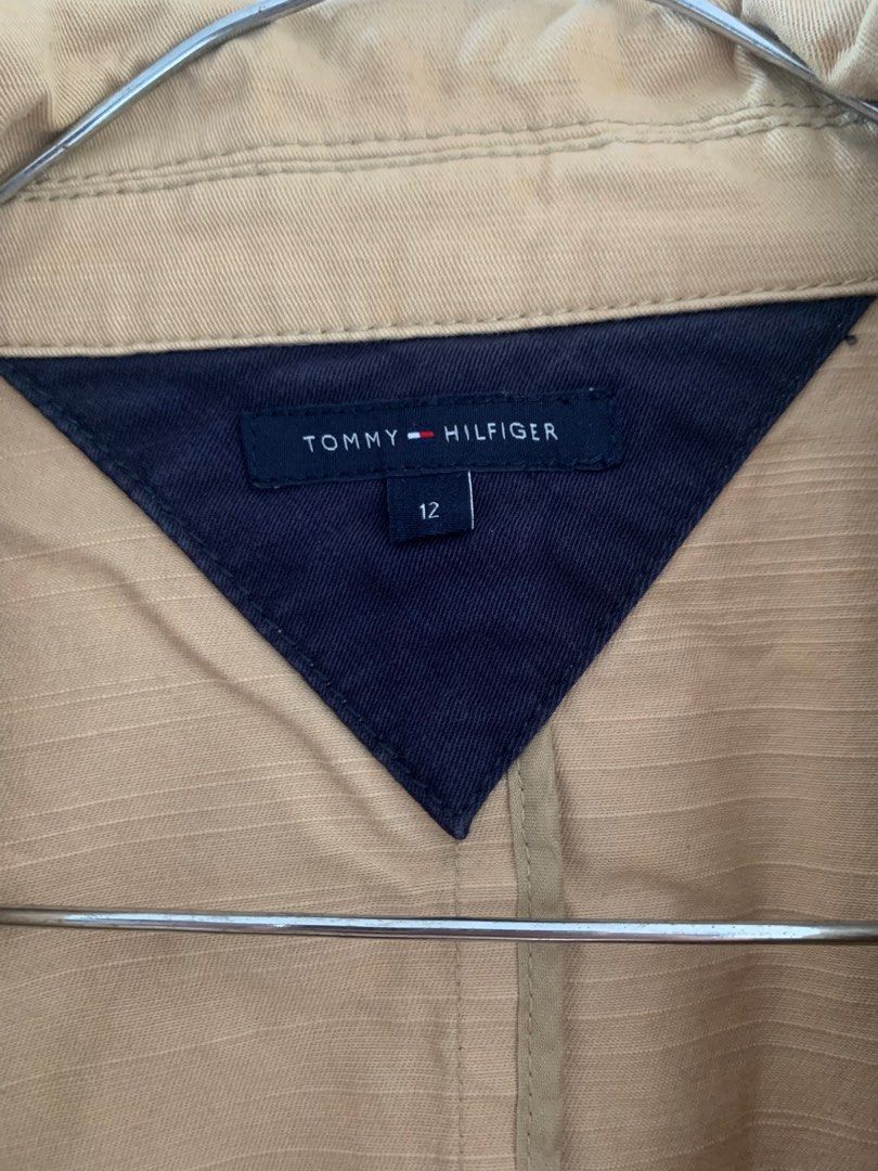 Unisex Tommy Hilfiger Blazer (Category: Coats, Jackets and Outerwear) located in Cavite. Submitted by aronjames (Listing ID 1359108616, Image 2). Description: These blazer have been stuck in my cabinet for a long time. I don’t wear it because it doesn’t fit me anymore. All of these are branded (from Spain). — Blazer (Tommy Hilfiger) - Large - 600 — Black Blazer (Pull & Bear) - Large - 300.