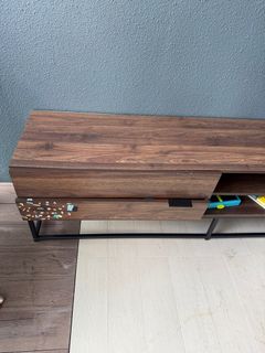 (Category: ) located in . Submitted by clearingcloset89 (Listing ID 1359020739, Image 1). Description: .