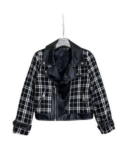 (Category: ) located in . Submitted by prelovedsaleitems (Listing ID 1359097670, Image 1). Description: .