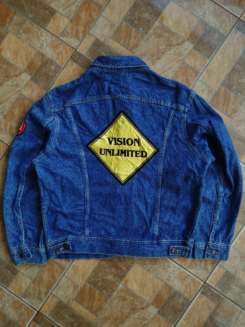 Vintage Lee 80's 90's Type 1 Denim Jacket (Category: Coats, Jackets and Outerwear) located in Zamboanga. Submitted by notcaker (Listing ID 1359098088, Image 2). Description: Piece is a vintage piece custom made with Grateful Dead Patch. Collectors Piece 23*25.5 Excellent condition Needs Wash only 📩Dm for more info.
