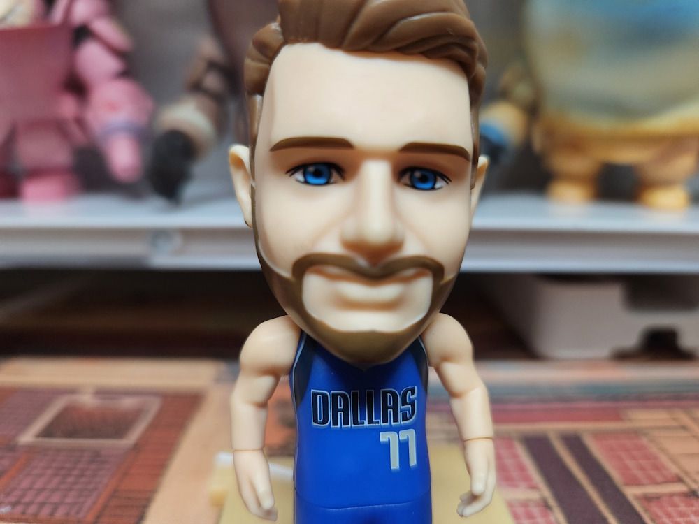 ZURU NBA Ballers Luka Doncic (Category: Figurines & Statues) located in Quezon City. Submitted by redcrayonaristocrat (Listing ID 1359017525, Image 3). Description: LAST PRICE - Paid 800 for it early this year NO SWAPS Good condition, kept in an enclosed display container at all times No box/container - figure, ball, and hardwood floor only RFS: Disgruntled Mavs fan getting rid of all Luka in my possession Refer to Deal method for location and pa