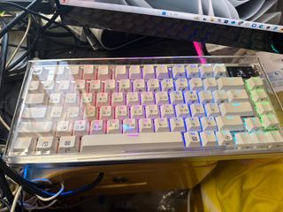 （分類：）位於 。 由 chkichung 提交（商品編號 1344594085，圖片 1）。簡介： 。