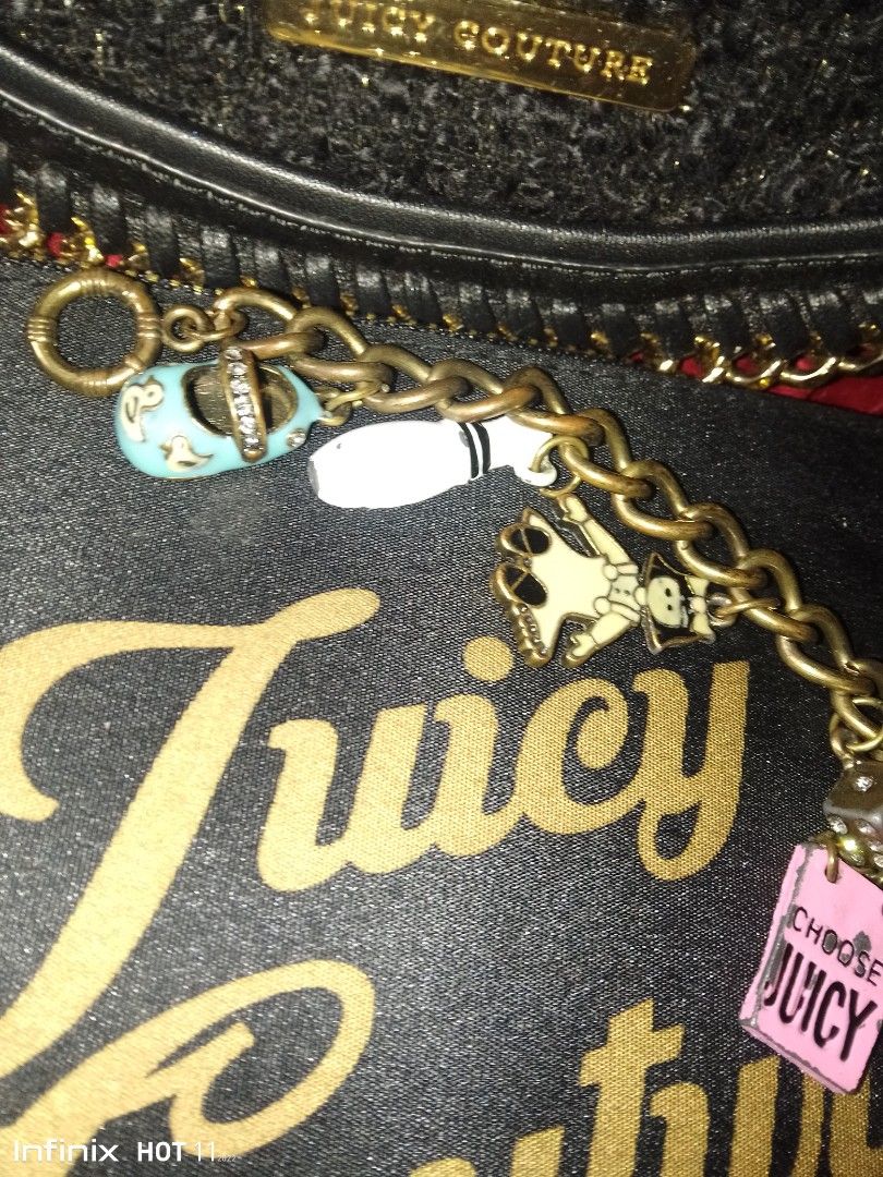 💯% Juicy Couture Bracelet (Category: Other Accessories) located in San Fernando. Submitted by la_segunda2727 (Listing ID 1359201688, Image 2). Description: no inclusion.