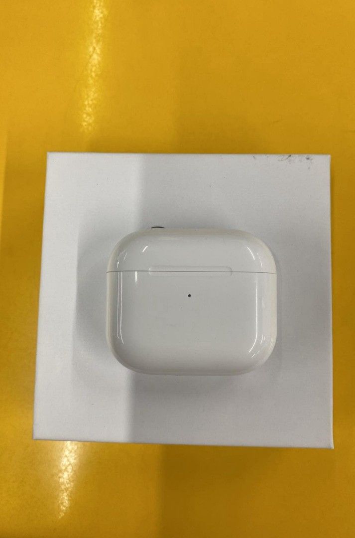 Airpods gen 3rd (Category: Headphones & Headsets) located in Manila. Submitted by milasgadgetph (Listing ID 1359297645, Image 2). Description: .