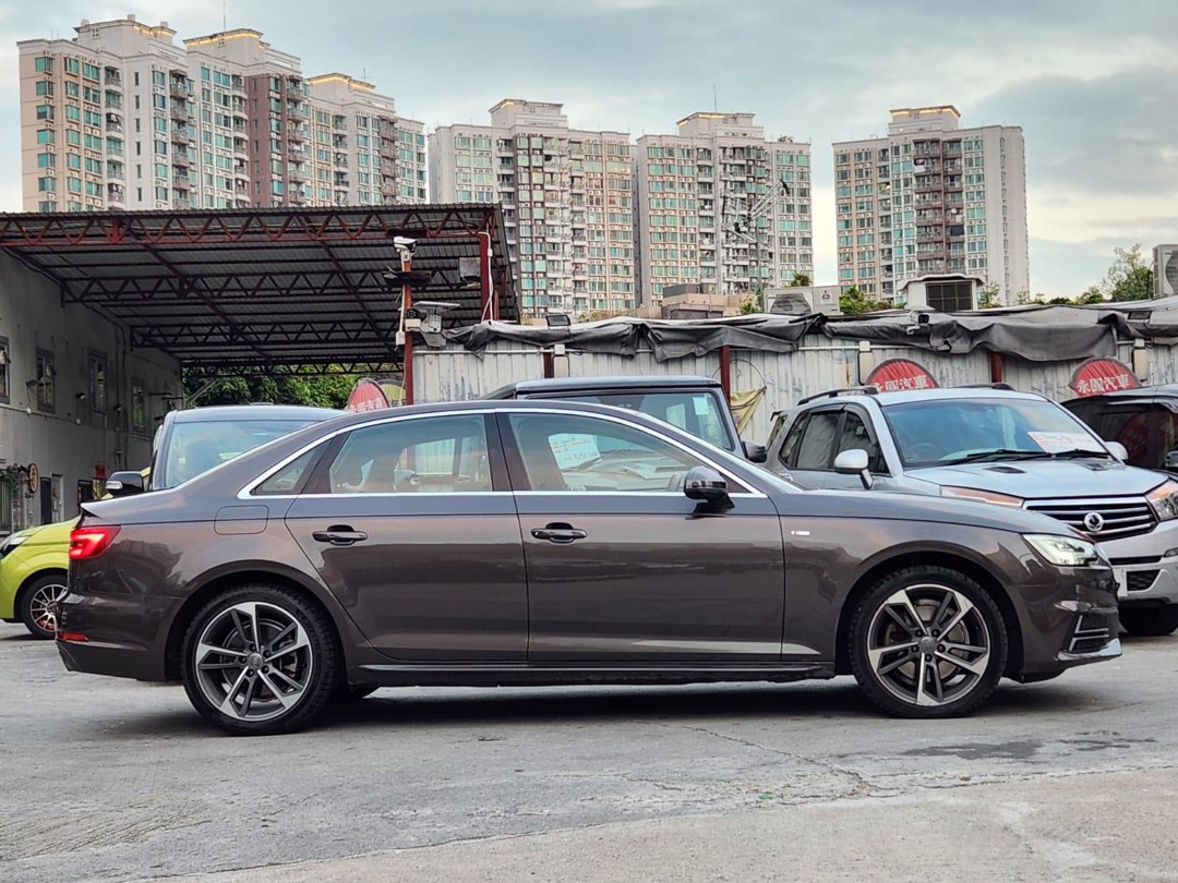 Audi A4 Avant 2.0 TFSI my (A)62863131304066113