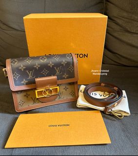 (Category: ) located in . Submitted by elle_scent (Listing ID 1359220643, Image 1). Description: .