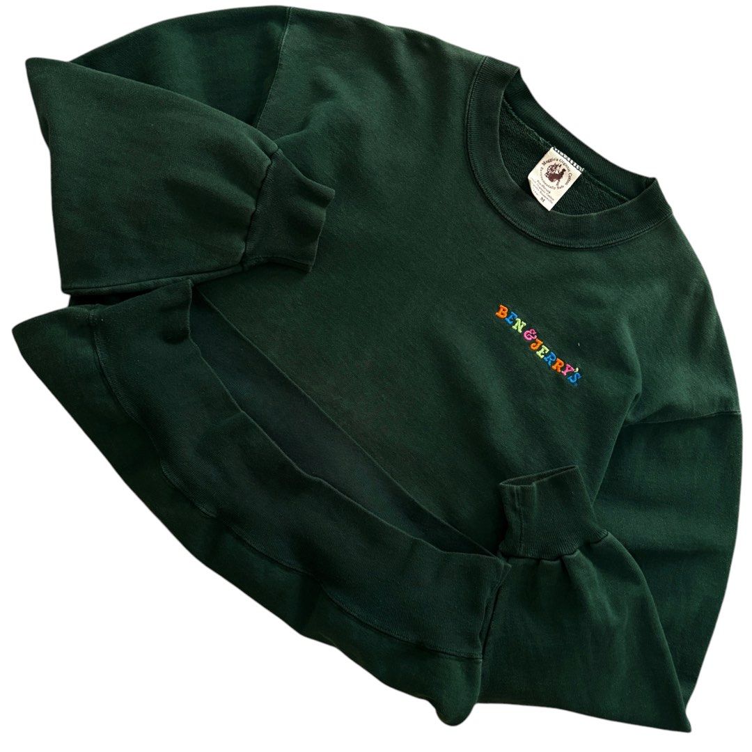 Ben & Jerry’s 💯 Organic Cotton sweatshirt Emerald Green (Category: Hoodies) located in Bangi. Submitted by liqstoremy (Listing ID 1359177393, Image 3). Description: - best condition 9/10 - getah semua okay - cutting boxy baggy .