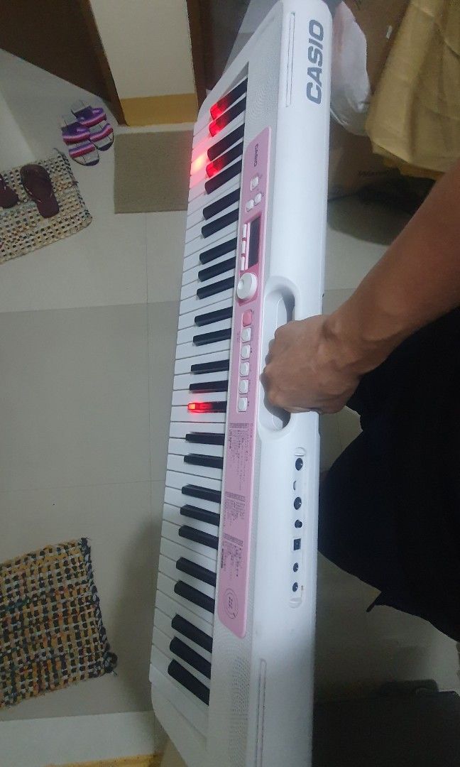 Casio lk-312 61 keys lighting keyboard touch response (Category: Musical Instruments) located in Quezon City. Submitted by gars69 (Listing ID 1359287572, Image 1). Description: casio lk-312 61 key touch response lighting keyboard good condition all working can be used as midi keyboard thrue micro usb port pick up bagbag novaliches or lalamove.