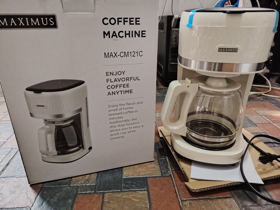 Coffee maker / griller/ electric ice shaver (Category: Cookware & Accessories) located in Caloocan City. Submitted by abigaile20182413396 (Listing ID 1359135427, Image 2). Description: .