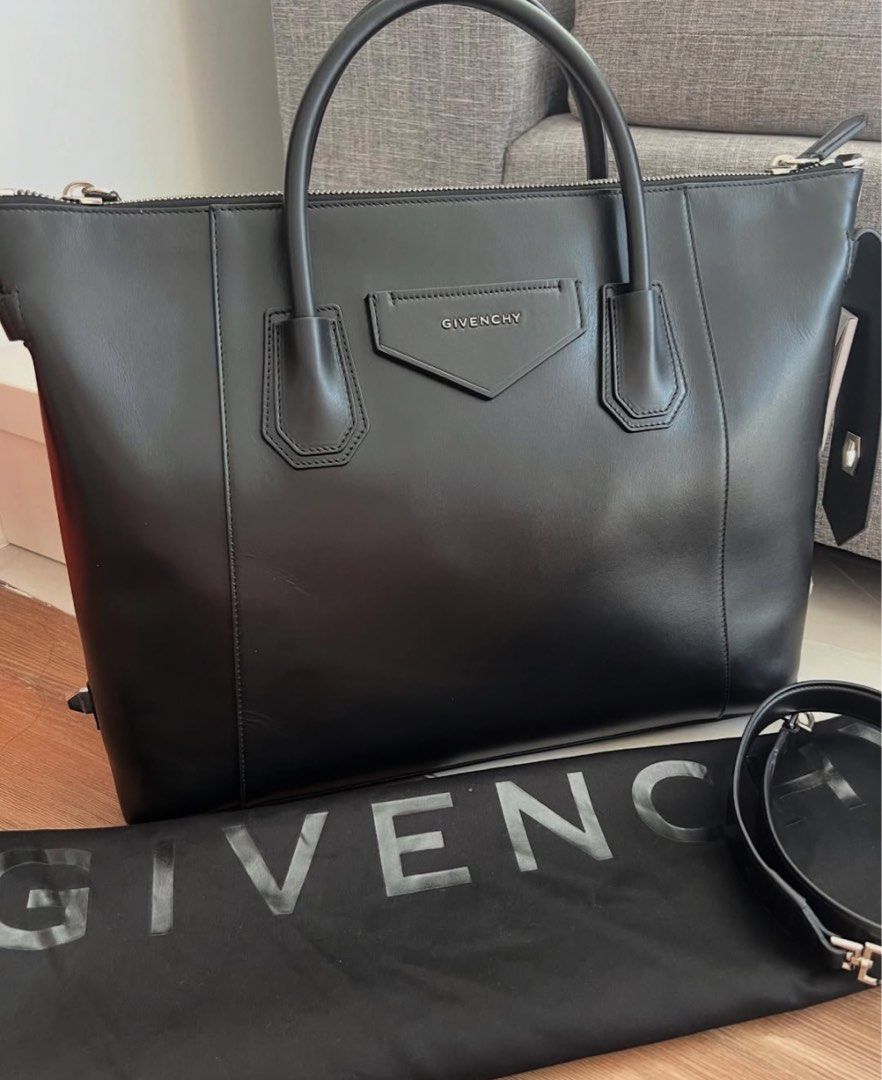 Givenchy Antigona Soft Medium (Category: Luxury Bags & Wallets) located in Manila. Submitted by stopshop26 (Listing ID 1359205289, Image 1). Description: Givenvchy Antigona Soft Medium Brand new and original Onhand and ready to ship.