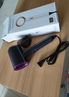 (Category: ) located in . Submitted by huney_bun (Listing ID 1359185562, Image 1). Description: .