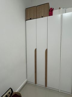 (Category: ) located in . Submitted by ychua08 (Listing ID 1359287560, Image 1). Description: .