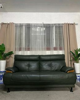 Imported Genuine Leather Big Bulky   Hiback Sofa  from Japan
P16,999 Only
69x34x34in
Super Ganda sa Personal
3 Seater
Genuine Leather
Hiback Sofa 
Clean n Sanitized
Ready to Use
Walang sag
Walang lubog
Makapal ang Foam
Heavy duty
No issue