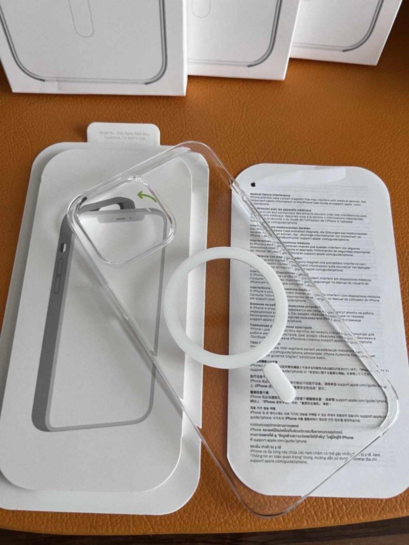 iPhone 13 Pro Max Magsafe Clear Case [NON YELLOWING] (Category: Cases & Covers) located in Manila. Submitted by ceeyashop (Listing ID 1359304159, Image 3). Description: Pm me, Available on hand Lalamove,Grab,J&T COD will do!.