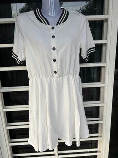(Category: ) located in . Submitted by shopmyimpulse (Listing ID 1359186441, Image 1). Description: .