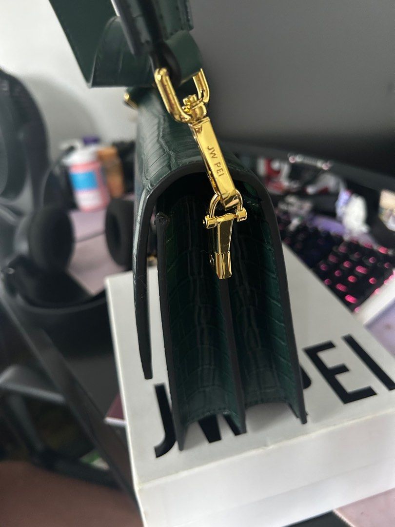 Jw Pei Mini Flap Bag (Category: Luxury Bags & Wallets) located in Pasig City. Submitted by prelovydovy (Listing ID 1359123661, Image 3). Description: Bought for 5k on Zalora, used a few times only. rfs: change of aesthetic 😚 dont expect the bag to be a crossbody No flaws at all since i took really good care of the bag, comes with dust bag and the original box but the only flaw is the box is a bit dirty since i used to store my makeup inside 😢 C