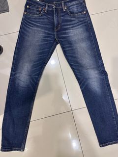 (Category: ) located in . Submitted by cikgucollection83 (Listing ID 1359302936, Image 1). Description: .