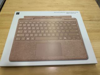 ［全新正貨(開咗唔啱款冇用過］Microsoft Surface Pro鍵盤連筆存放匣 / Surface Pro Cover