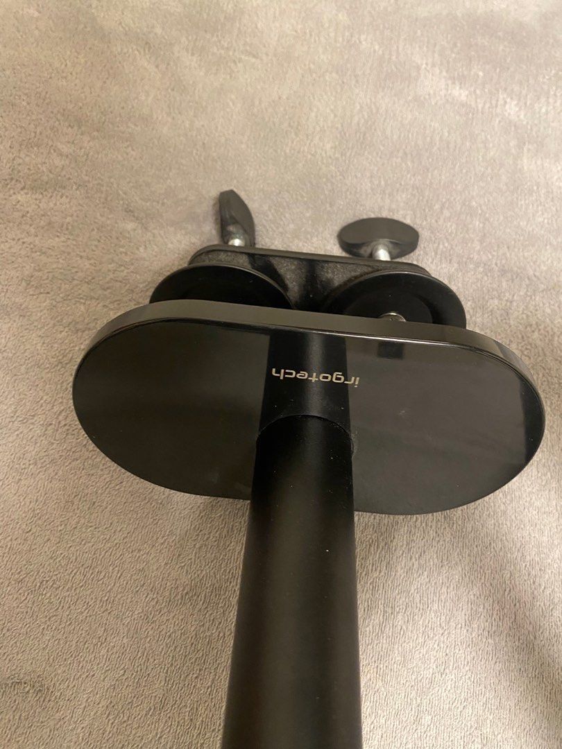 Monitor rig (Category: Office & Business Technology) located in Kuala Lumpur. Submitted by zullisme (Listing ID 1359237908, Image 2). Description: -Condition 9/10 -Price negotiable -Pick up at ampang or postage.