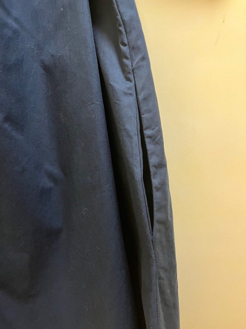 Nabu blue off shoulder short dress medium (Category: Dresses) located in Quezon City. Submitted by din728 (Listing ID 1359226366, Image 2). Description: With pockets.