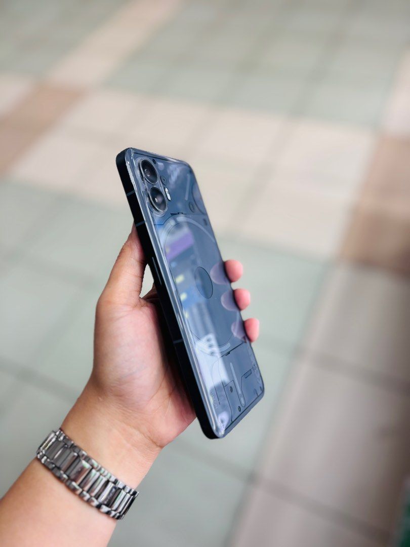 Nothing Phone 2 12/256GB Openline no issues NTC approved (Category: Android Others) located in San Juan City. Submitted by najihahtelecomshop2018 (Listing ID 1359274538, Image 3). Description: Legit Store | Original unit FOR SALE | TRADE / SWAP ▫️INSTALLMENT thru: 🔸Credit Card (straight / installment) 🔸Ggives / Gcredit + 6% interest 🔸Spay Later + 6% interest (RFS: Buy and Sell any kinds of Gadgets) Description: Nothing phone 2 256GB ( other GB