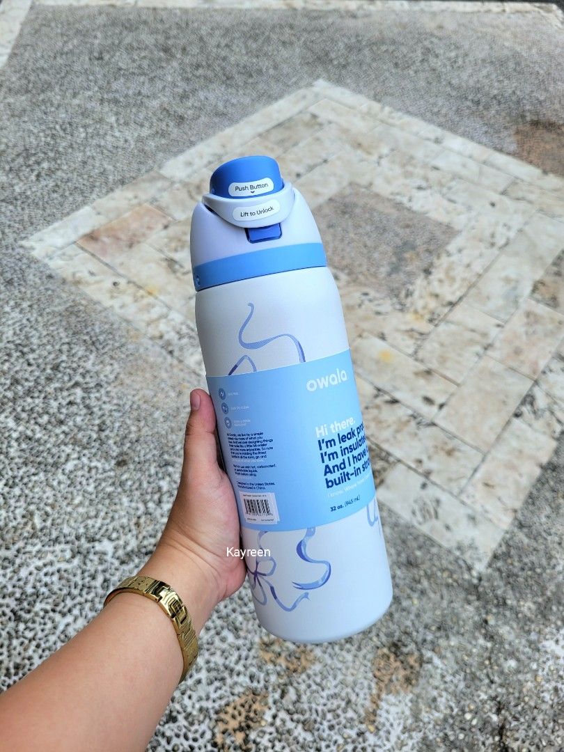 OWALA X URBAN OUTFITTERS 32oz FreeSip "Tied & True" 💙 ୨୧⋆｡˚ (Category: Water Bottles & Tumblers) located in Quezon City. Submitted by Kayreen (Listing ID 1359202971, Image 1). Description: • Owala X UO Exclusive Collection ୨୧⋆｡˚ ⋆ • Stainless steel insulated bottle. • Leak-proof lid. • Patented FreeSip spout with a built-in straw that lets you sip or swig. • BPA , lead and Phthalate-free. • Wide opening for cleaning and adding ice. • with conven