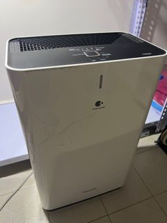 （分類：）位於 。 由 gideongideon 提交（商品編號 1359179410，圖片 1）。簡介： 。