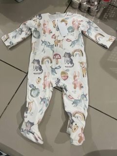 (Category: ) located in . Submitted by allaboutprelovedbyfns (Listing ID 1359304063, Image 1). Description: .
