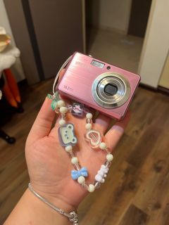 (Category: ) located in . Submitted by someusernameee (Listing ID 1359171676, Image 1). Description: .