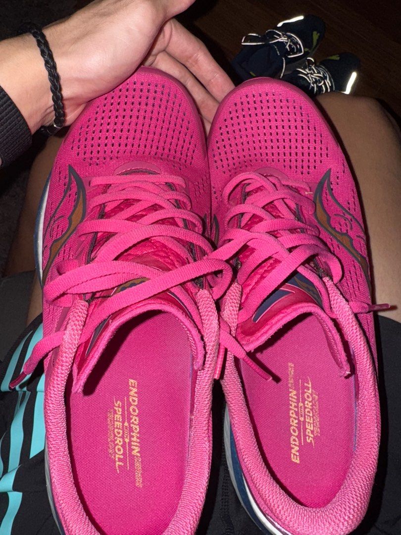 Saucony endorphin speed 3 (Category: Sneakers) located in Las Pinas. Submitted by PeterPan21 (Listing ID 1359263201, Image 3). Description: Saucony endorphin speed 3 size 11.5 US Used for less than 70km only on treadmills. No box Scuff on midsole near toe cosmetic issue only .