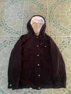 (Category: ) located in . Submitted by owathrift.com (Listing ID 1359230657, Image 1). Description: .