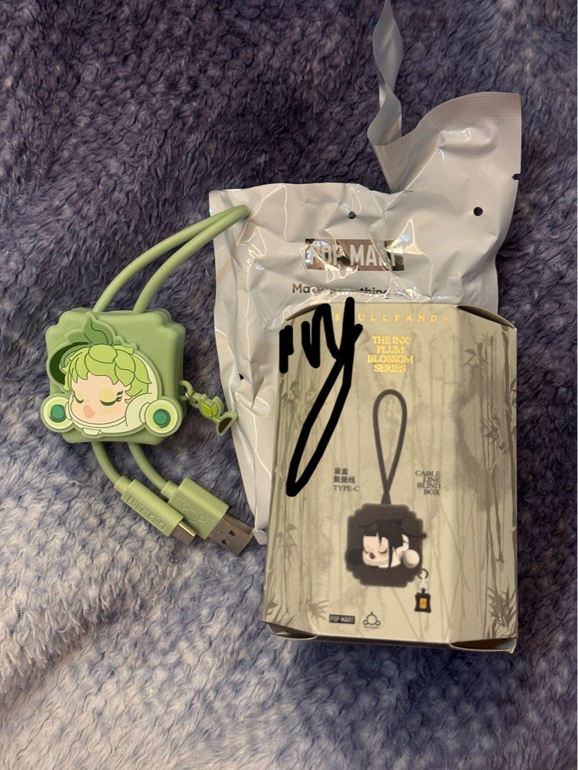 Skullpanda Ink Plum Blossom Cable Type C The Spring (Category: Chargers & Cables) located in Pasay City. Submitted by ivvyyxx (Listing ID 1359284404, Image 1). Description: brand new, never been used just unsealed to check the character.