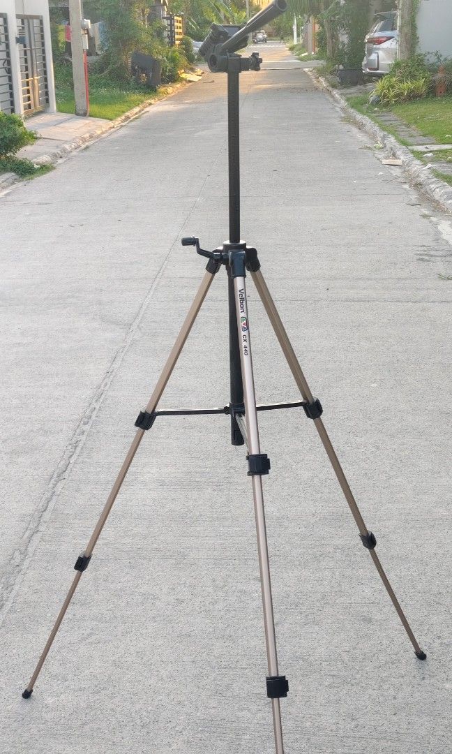 VELBON CX 440 (Category: Tripods & Monopods) located in Manila. Submitted by babz30261 (Listing ID 1359217363, Image 1). Description: GOOD QUALITY CONDITION VELBON CX 440 NO ISSUES GOOD QUALITY CONDITION NO DAMAGES SOLID MATERIALS FR ONLY 600 NO BALI AS NEWWW WE DELIVER VIA COD NATIONWIDE WIDEEEEEEE THNKYOU ADMIN 🥰.