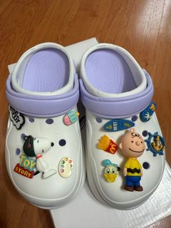 (Category: ) located in . Submitted by wei1910 (Listing ID 1359144399, Image 1). Description: .