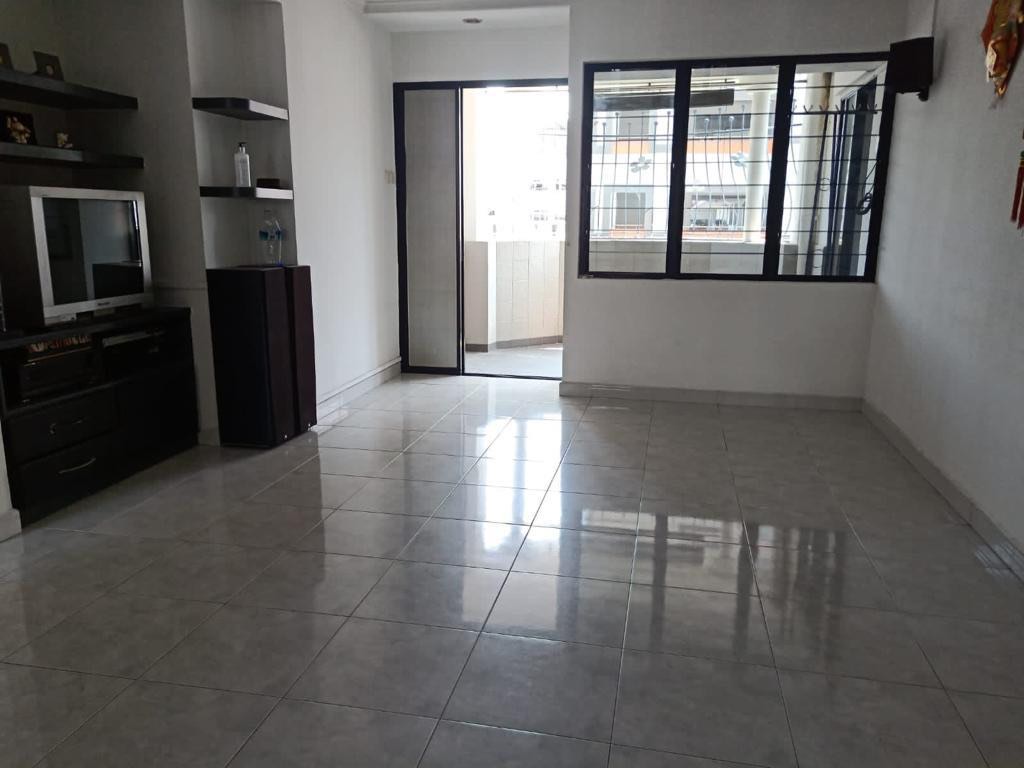 (Category: ) located in . Submitted by propertymatters99 (Listing ID 1356011305, Image 1). Description: .