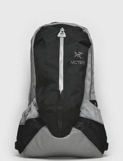 （分類：）位於 。 由 kkc8028 提交（商品編號 1355845767，圖片 1）。簡介： 。