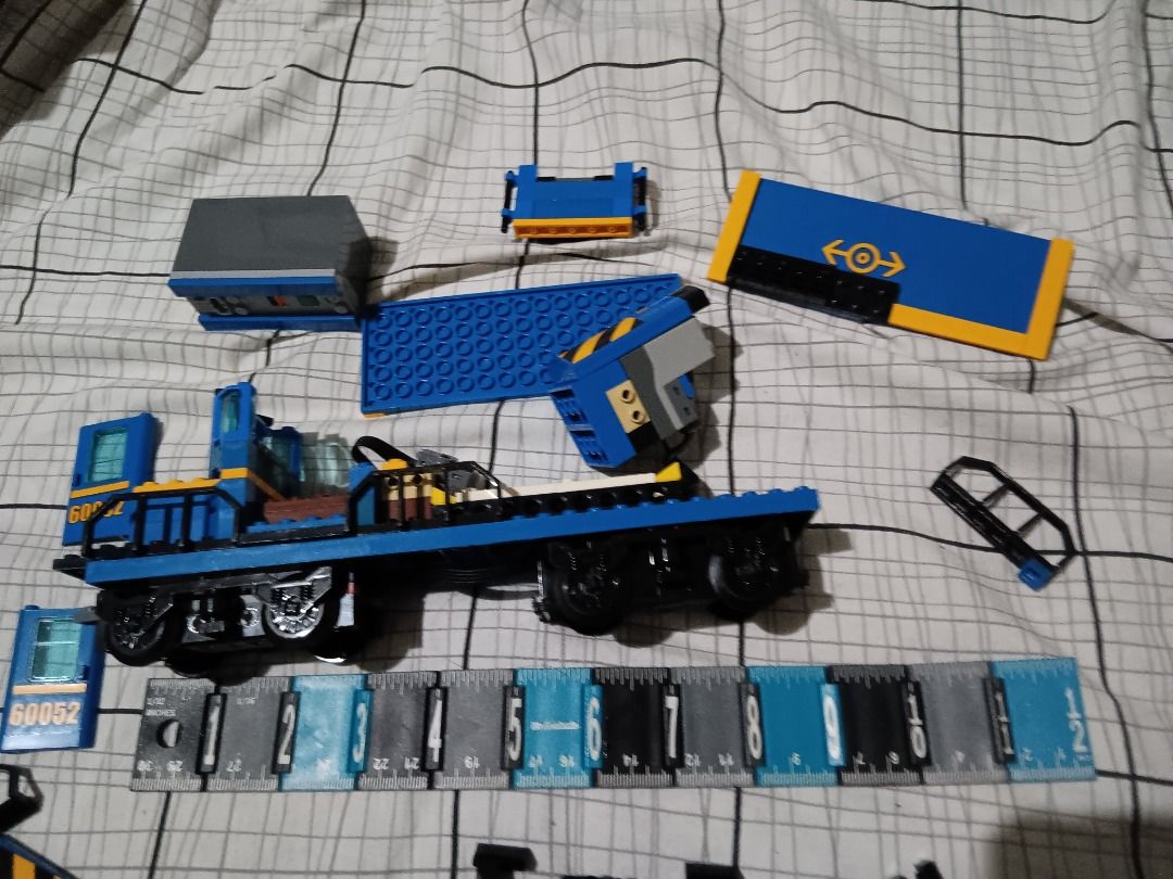 Authentic Lego train 60052 INCOMPLETE (Category: Lego & Building Sets) located in Manila. Submitted by ugh_75 (Listing ID 1355874529, Image 2). Description: Authentic Lego train 60052 INCOMPLETE.