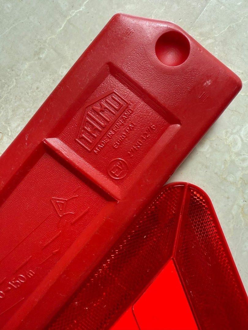 Breakdown Triangular Sign (Category: Emergency Tools) located in Singapore. Submitted by starrynight37 (Listing ID 1355897154, Image 3). Description: Brand new! Made in Finland. Good quality. .