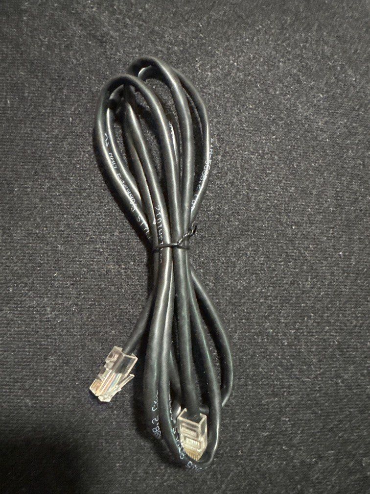 CAT5E Patch Cable (Category: Cables & Adaptors) located in Singapore. Submitted by cwo07 (Listing ID 1356015981, Image 1). Description: .