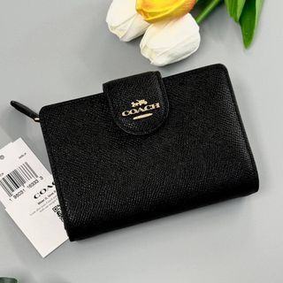 Coach Medium Corner Zip Wallet 6390 - Black