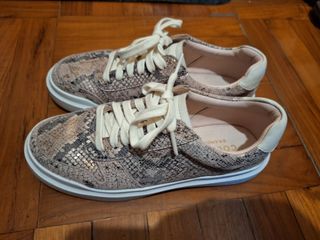 （分類：）位於 。 由 lngcy 提交（商品編號 1355949720，圖片 1）。簡介： 。