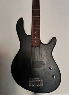 Cort Action Junior Short Scale Bass Guitar -ACTION JR-